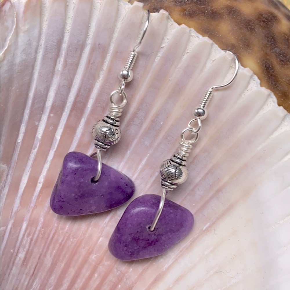 NWOT Purple stone earrings silver plate beads